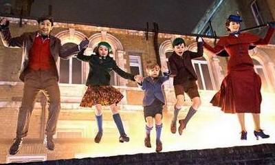 'Mary Poppins' New Images See Emily Blunt and Lin-Manuel Miranda Dancing With Kids