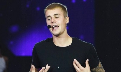 Justin Bieber Stops Talking to Friends After Tour Cancellation