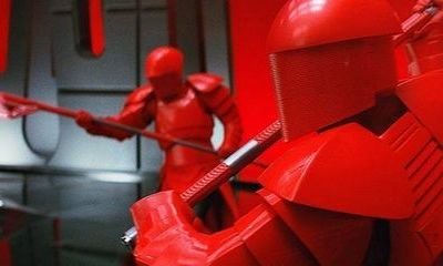 'Star Wars: The Last Jedi' Reveals First Look at Snoke's Guards, Aliens From Jedi Temple