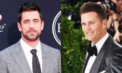 Aaron Rodgers, Tom Brady Show Support for NFL Players Amid National Anthem Protests