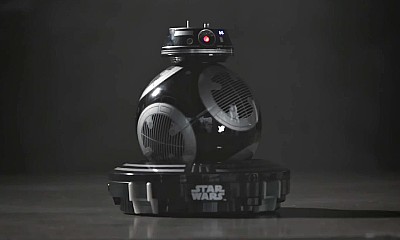 Meet BB-9E, the Evil Twin of BB-8 in 'Star Wars: The Last Jedi'!