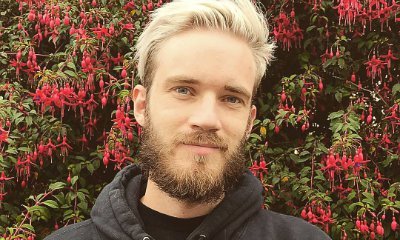 YouTube Star PewDiePie Slammed for Dropping N-Word During Live Stream
