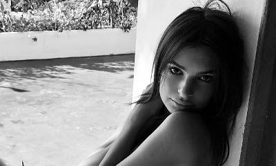 Emily Ratajkowski Goes Completely Naked on Instagram - See the Risque Pic