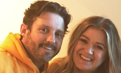 Kelly Clarkson Thought She Was 'Asexual' Until She Met Husband Brandon Blackstock