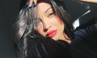 Battling Insecurity, Kylie Jenner Already Wants Her Pre-Pregnancy Body Back Again