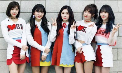 Red Velvet Is the First K-Pop Girl Group to Top Billboard's World Album Chart Four Times