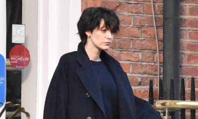 Blake Lively, Is That You? Actress Looks Like Different Person With Pixie Cut on Set of New Movie