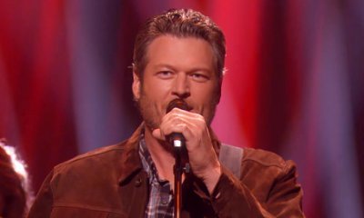 Watch Blake Shelton Deliver Sexy Performance of 'I'll Name the Dogs' on 'The Ellen DeGeneres Show'