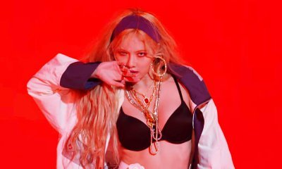 HyunA Takes Off Underwear in Sensual Music Video for 'Lip and Hip'