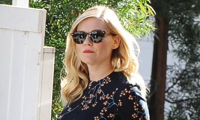 Kirsten Dunst Shows Off Apparent Baby Bump in L.A. Amid Pregnancy Report