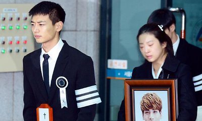 Pics: SM Artists in Tears as They Bid Final Farewell to Jonghyun at Funeral