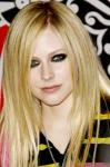 Rock Singer Avril Lavigne in Talks to Do a Thriller Movie