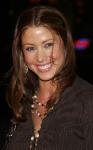 Shannon Elizabeth to Learn Cooking in Hell's Kitchen