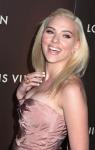 Lesbian and Threesome Scenes for Scarlett Johansson in 'Barcelona'
