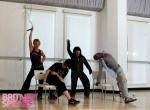 Pics of Britney Spears Rehearsing With Whip