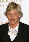 Ellen DeGeneres Offers to Cut Zac Efron's Hair, the Video