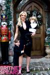 Britney Spears Shares Holiday Pics on Official Site
