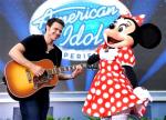 Video: Kris Allen Performing in Disney World