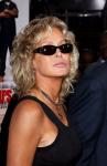 Farrah Fawcett Wishes She Could Fight Cancer in Private