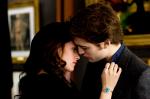 'New Moon': Extended Clip and Wolf Pack Sizzle Reel