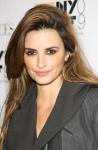 Penelope Cruz to Wed Over the Holidays, Already Shops for Wedding Gown