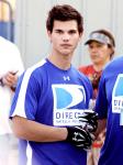 Big Studios Want Taylor Lautner's 'Abduction'