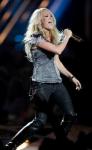 Video: Carrie Underwood Performs 'Undo It' at CMT Music Awards