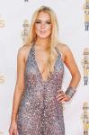 Lindsay Lohan Asks Judge to Delay Court Trial