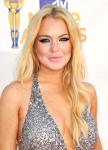 Lindsay Lohan Sparks Relapse Fears After SCRAM Bracelet Flashes