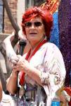 Sharon Osbourne Urges Fans to Help the Hungry
