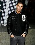 Drake Flying High With Personalized Virgin America Plane