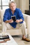 Michael Douglas' Cancer Won't Delay 'Wall Street' Sequel Release