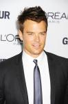 Josh Duhamel Apologizes After Kicked Out of Flight