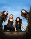 'Pretty Little Liars' Showrunner Gives Out Season 2 Hints