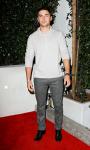 Zac Efron Shows Off His Post-Bulk-Up Abs in Manhattan Beach
