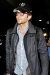 Bradley Cooper Worries Social Networking Will Ruin Movie Enjoyment