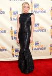 LeAnn Rimes Thrills Fan With Closet Clearout Offer