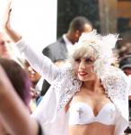 Lady GaGa Bans Ice From Shows