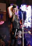 Avril Lavigne Truly Sorry for Her Rude Word at Tampa Bay Rays Concert
