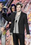 2011 MTV Movie Awards: Robert Pattinson and Justin Bieber Are Early Winners