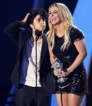 MTV VMAs 2011: Britney Saluted and Kissed by Lady GaGa's Jo Calderone