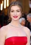 Watch Anne Hathaway Raps Original Song Like Lil Wayne