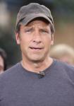 Mike Rowe of 'Dirty Jobs' Gets Sued by Inmate Over Name