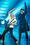 MTV EMAs 2011: Queen Close the Night by Rocking Out With Adam Lambert