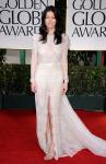 Golden Globes 2012: Jessica Biel Hits Red Carpet Without Engagement Ring