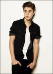 Justin Bieber Caressed by Ladies in Official 'Boyfriend' Video Teaser