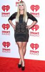 Demi Lovato Ditches Bad Buddies After Rehab