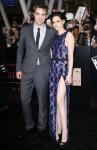 Kristen Stewart and Robert Pattinson Spotted Kissing After Reunion