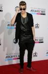 Justin Bieber and Selena Gomez Step Out for Dinner Again
