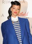 Rihanna Curses Out Her Band on Stage Over Technical Problems